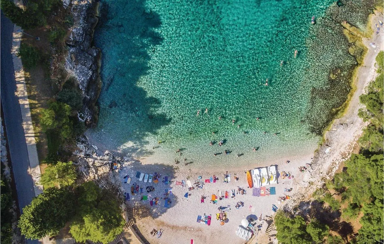 4 Bedroom Beautiful Apartment In Pula Croatia